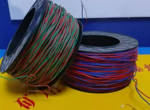 海门放炮线的主要材质有哪些？不同材质的适用场景有何区别？